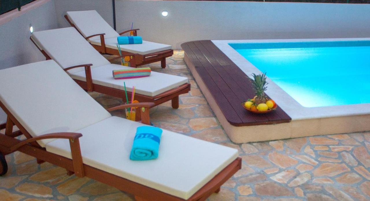 Apartment Bo&Dy With Private Pool Рогозница Экстерьер фото