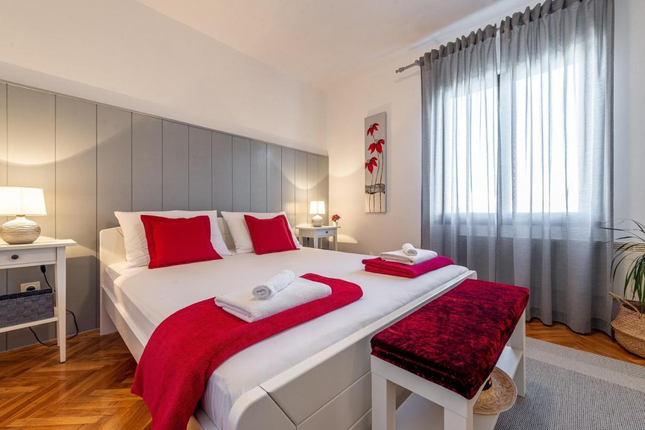 Apartment Bo&Dy With Private Pool Рогозница Экстерьер фото